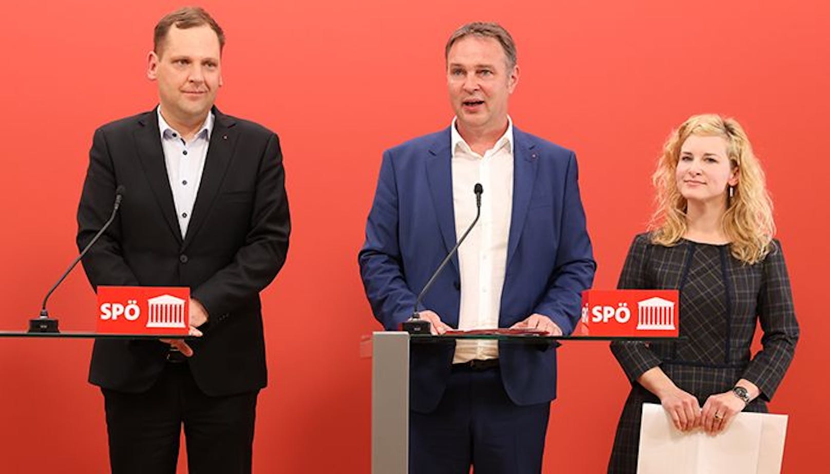 Streit um Cash! SPÖ will jetzt in jedem Ort Bankomaten