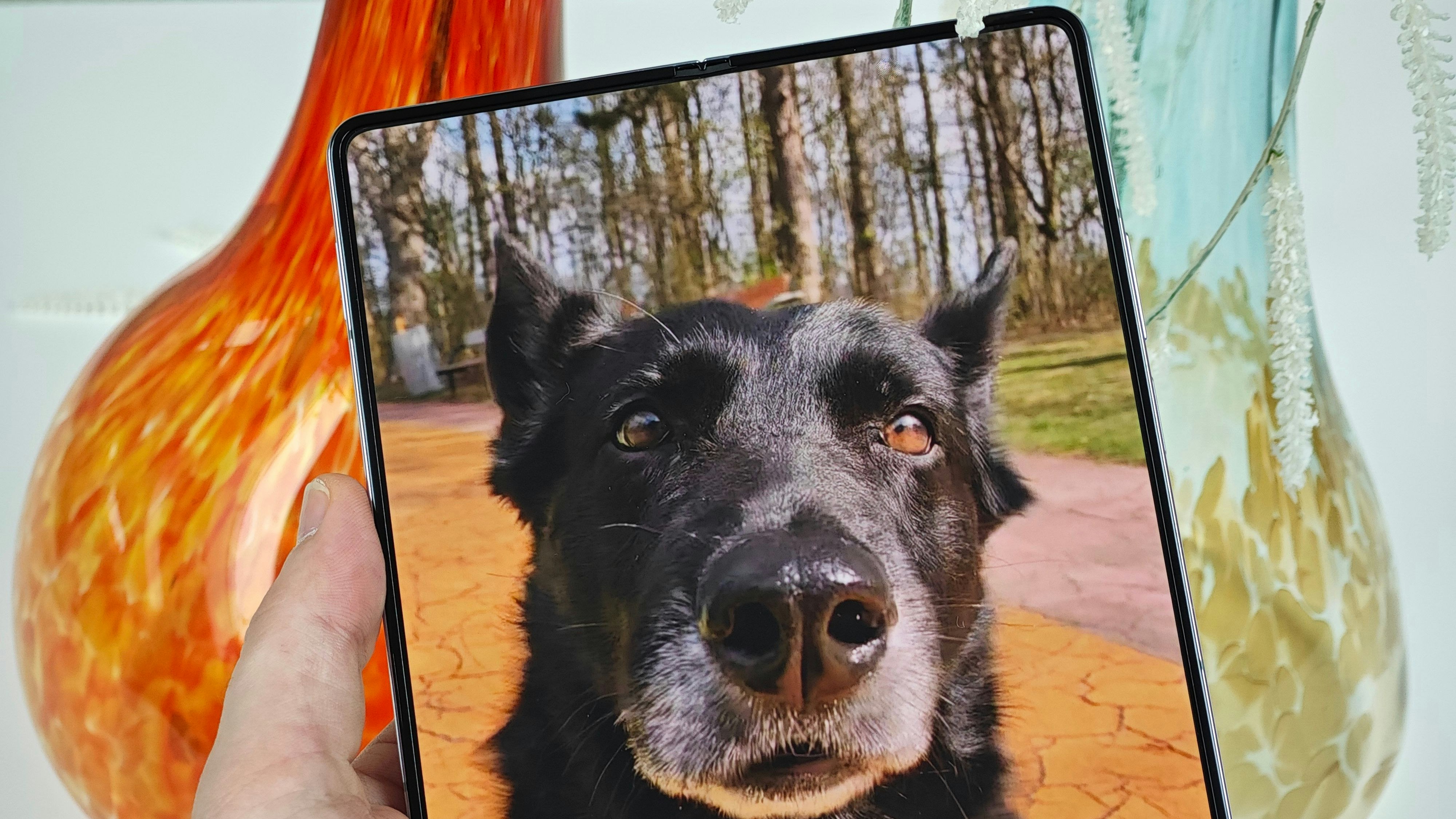 Samsung Galaxy Z Fold5 – in Sachen Display muss man sich keine Sorgen um die Abnützung machen.