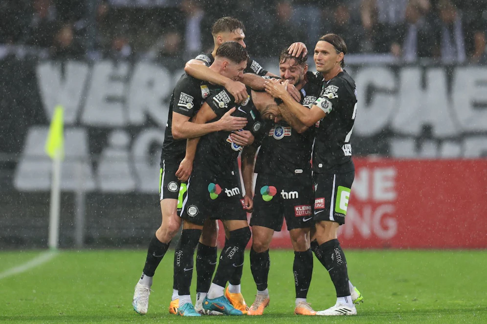 Sturm Graz jubelt gegen den LASK. 
