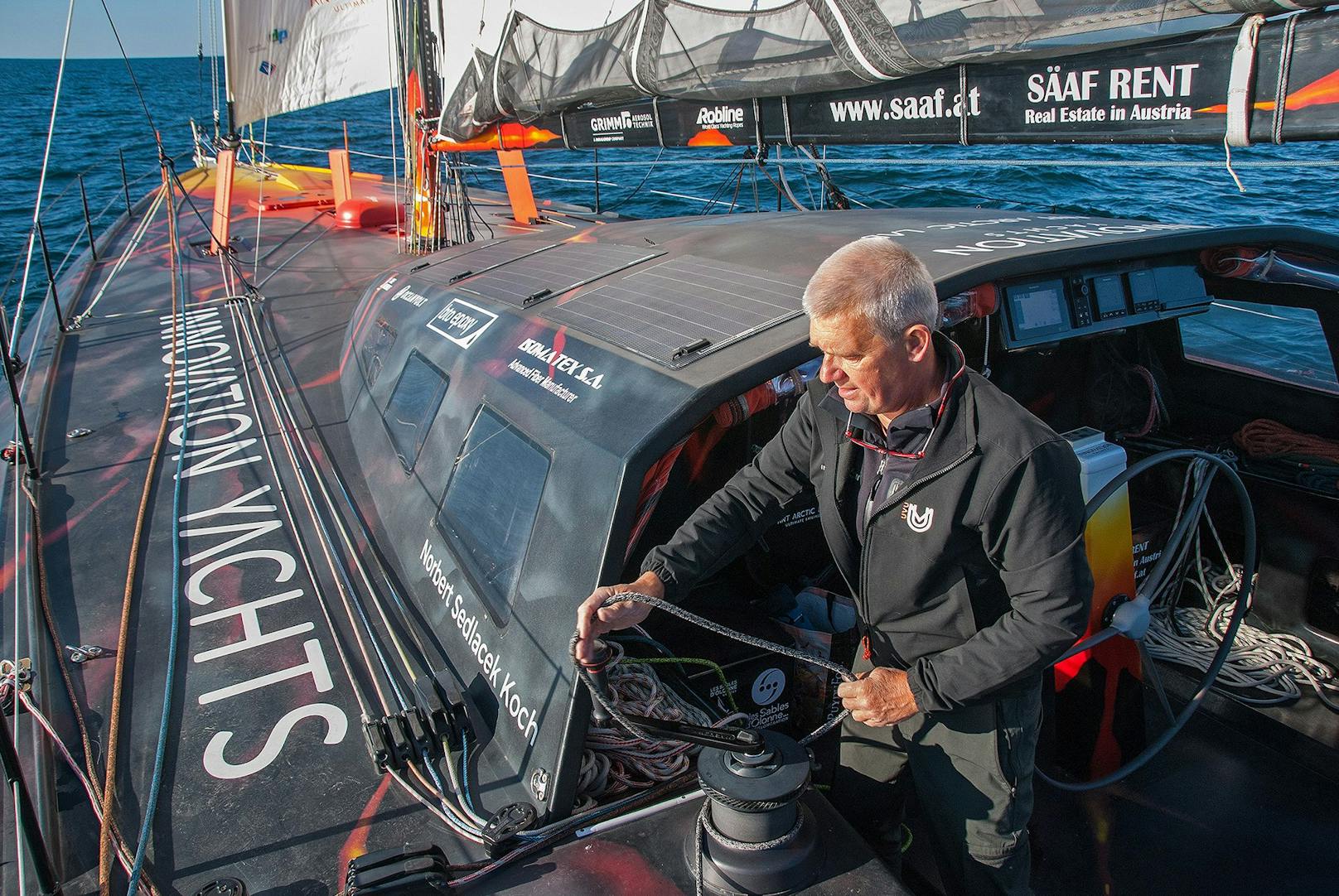 Norbert Sedlacek versucht zum 5. Mal, alleine um die Welt zu segeln. 