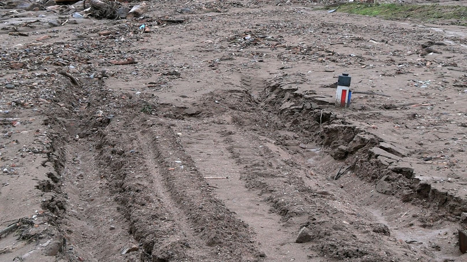 Auch in Slowenien kämpft man mit den Wassermassen. 