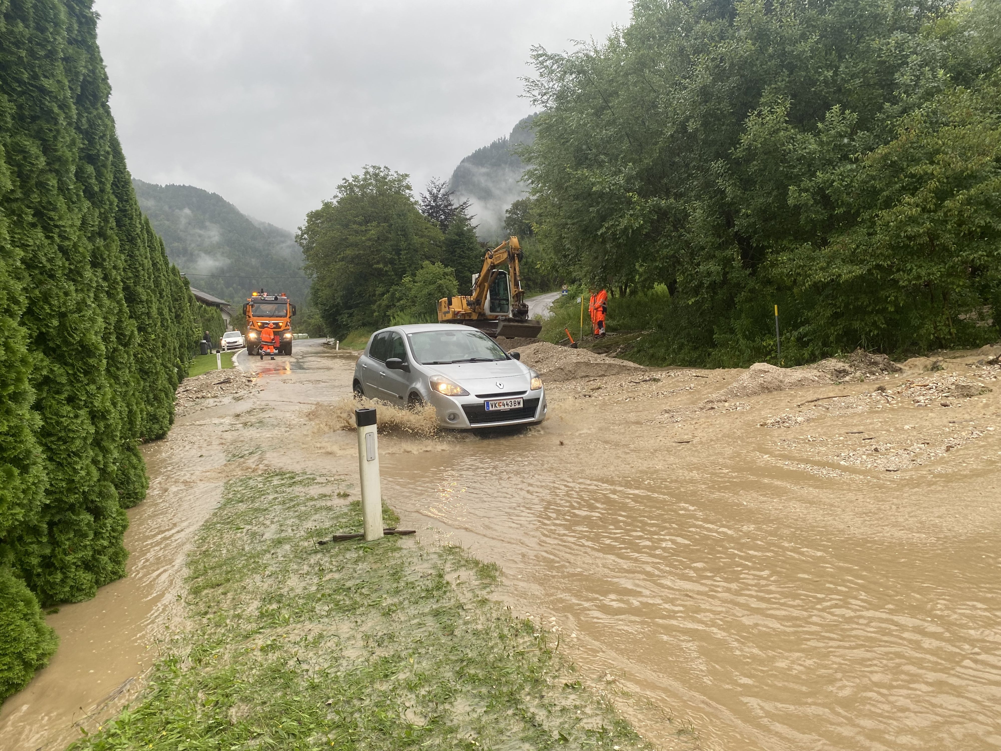 Starke Niederschläge haben in Kärnten zu Murenabgängen und Überflutungen geführt (Foto vom Freitag, 4. August).