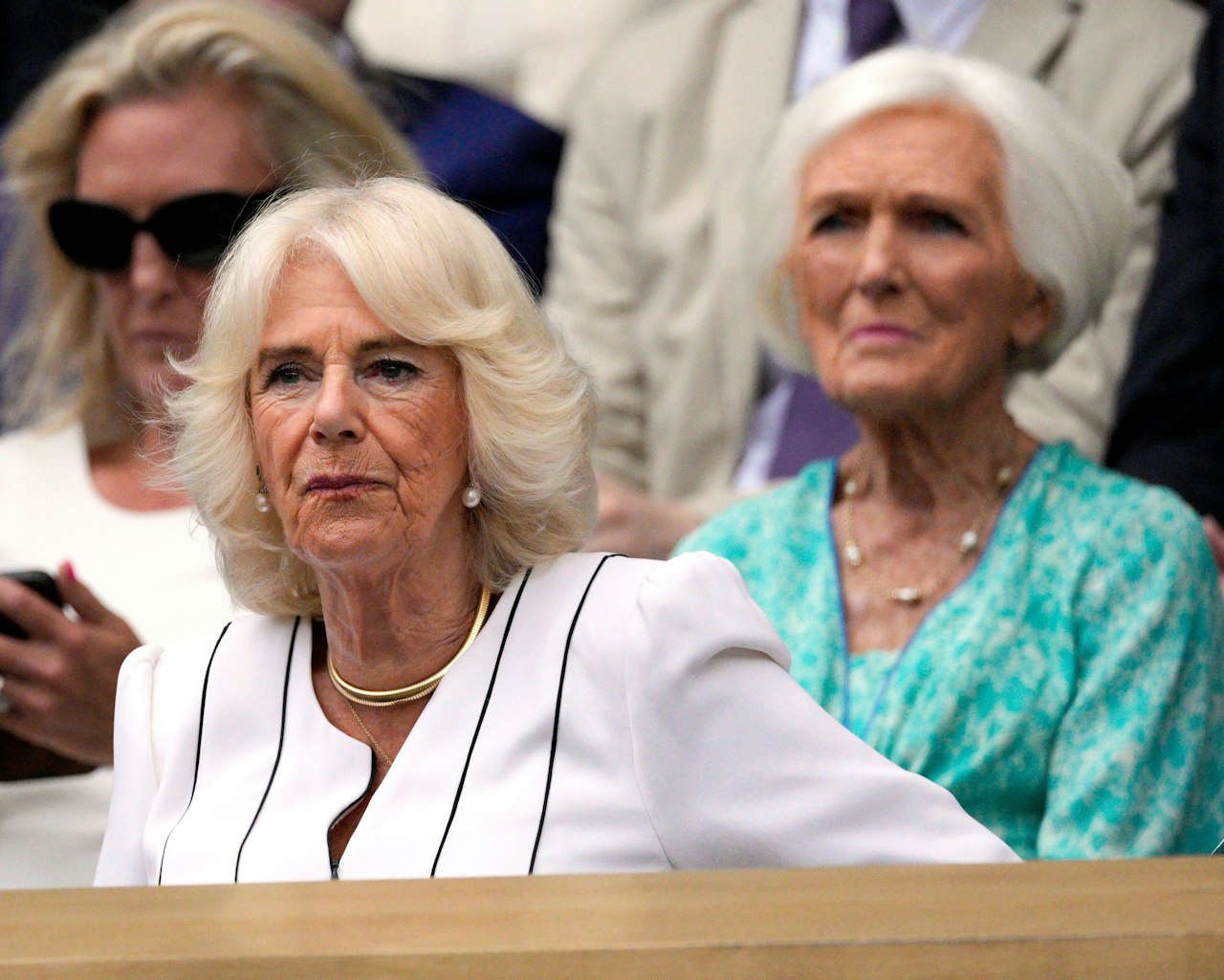 Tragische Vergangenheit Camillas Geheimnis enthüllt Stars Heute.at