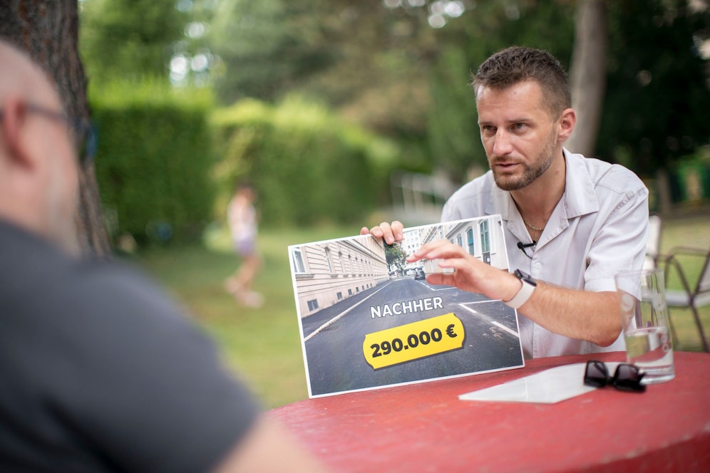 Wiens Grünen-Chef Peter Kraus fordert einheitliche Standards bei Straßensanierungen.