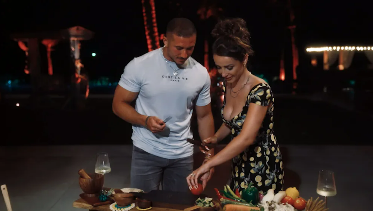 Heute.at - Bachelorette eskaliert wegen Ausschnitt und Rock-Länge