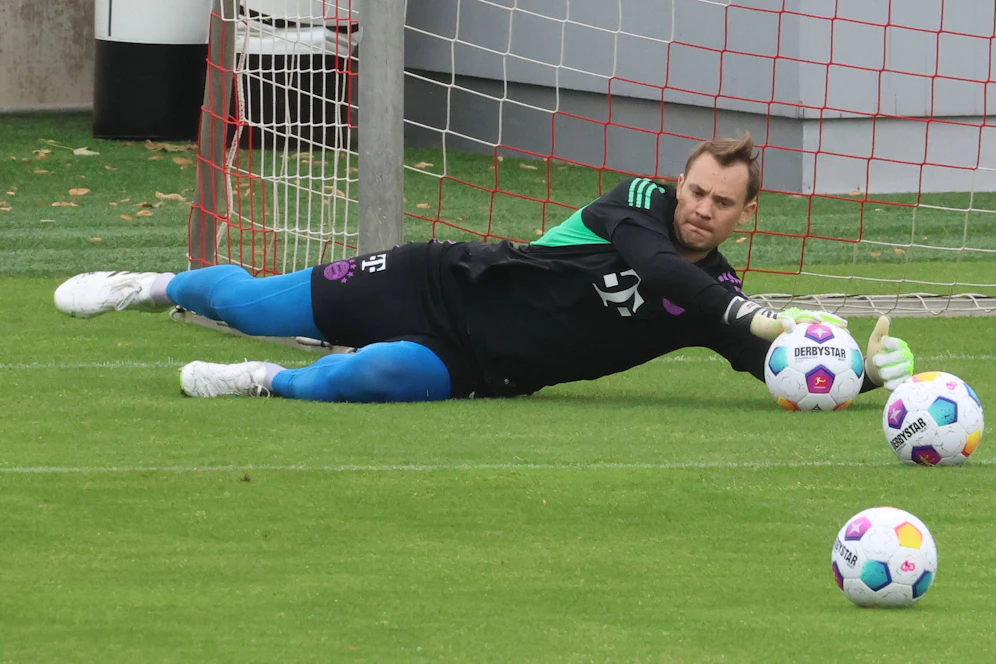 Manuel Neuer im Aufbautraining