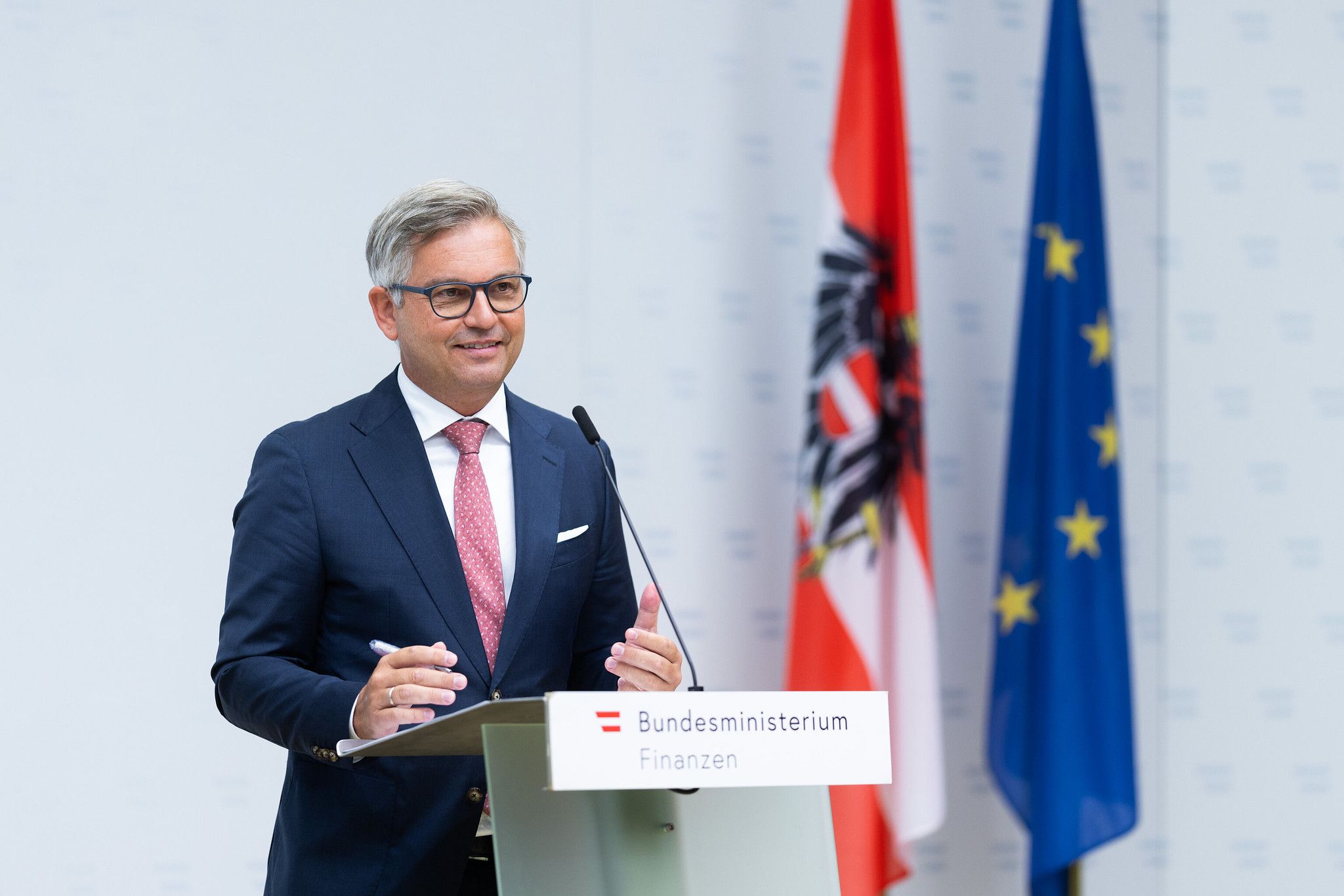 Finanzminister Magnus Brunner präsentierte am Dienstag den Progressionsberichsbericht.