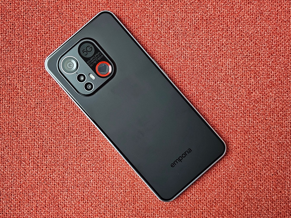 Das emporia Smart 6 zeigt sich im 