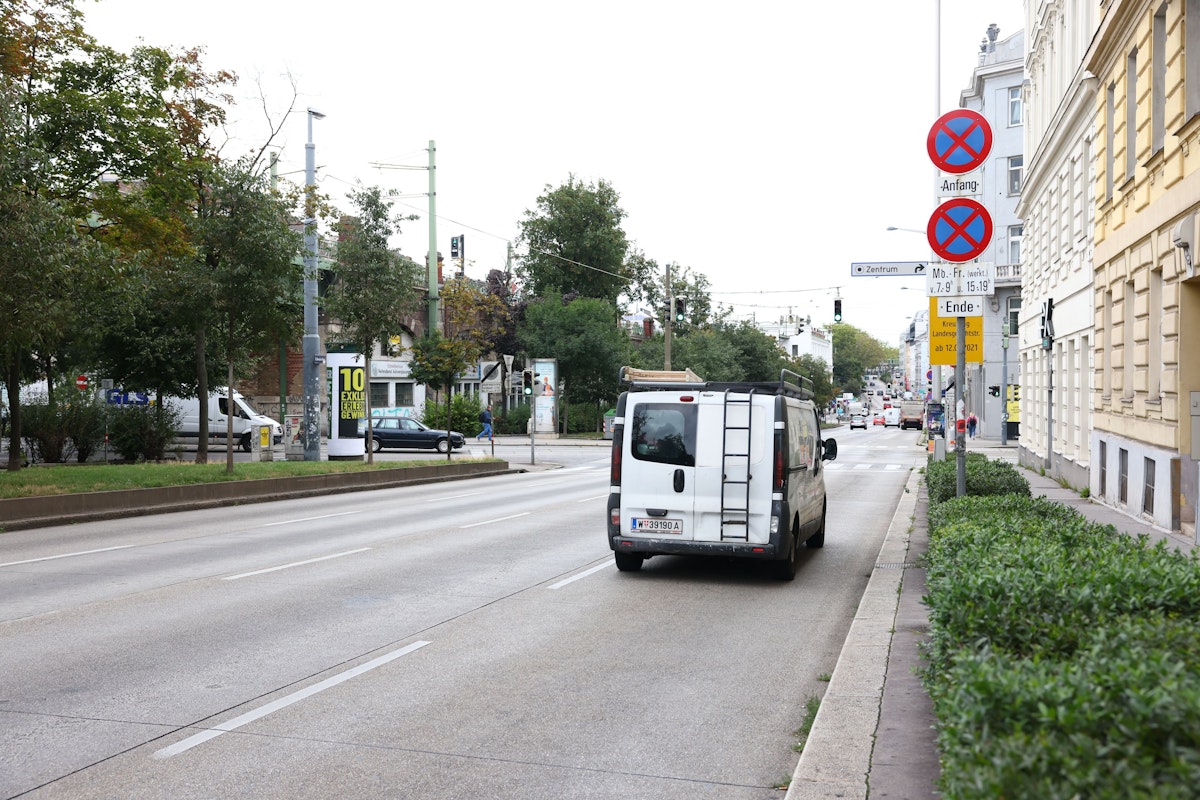 In der Nacht auf 9. August 2023 wurde ein schwer verletzter Mann am Hernalser Gürtel (8.) aufgefunden. Der Mann aus dem Obdachlosenmilieu hatte schwere Stichverletzungen erlitten. Es ist bereits der dritte solche Vorfall – einer endete tödlich – innerhalb weniger Wochen, die Polizei kann einen Serientäter nicht ausschließen.