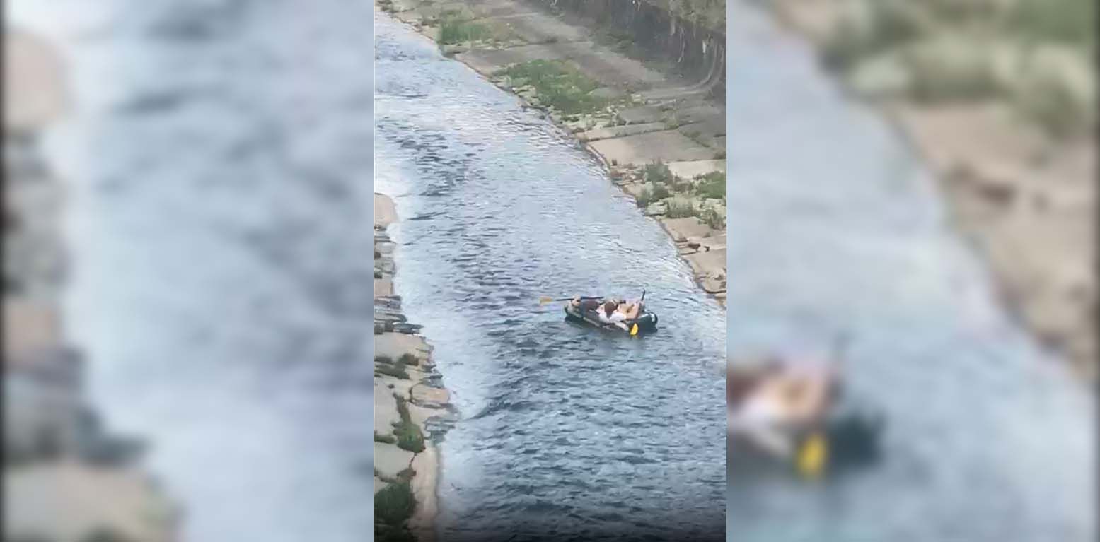 Gegen 17 Uhr gab es im Wienfluss einiges zu sehen.