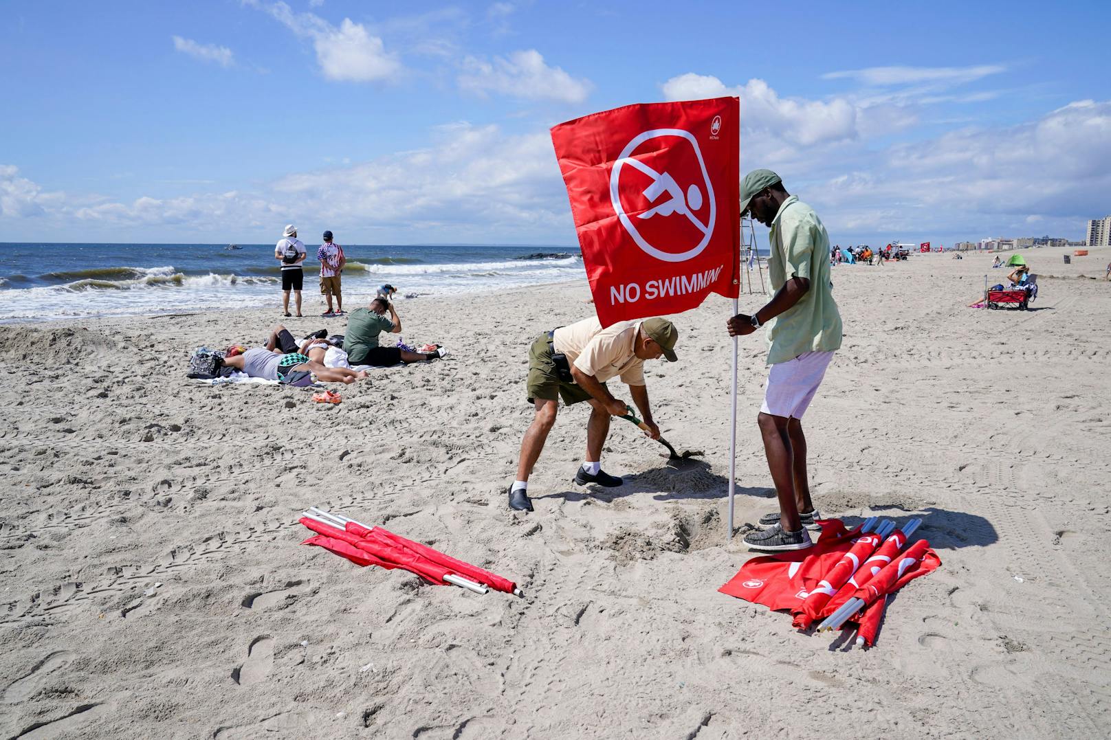 Hai-Attacke am Strand von New York: Frau schwer verletzt
