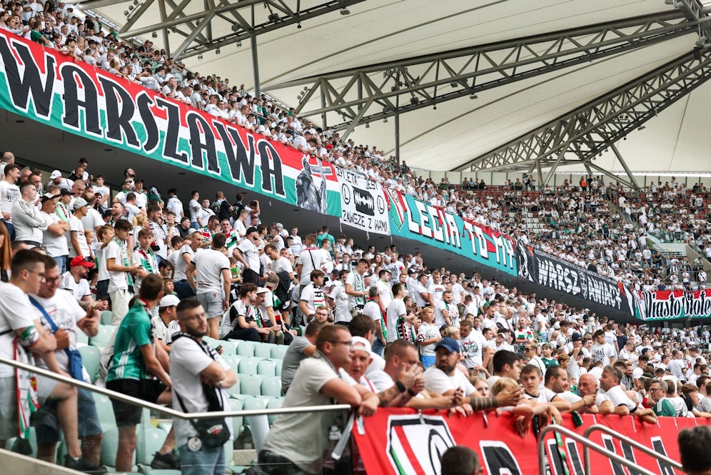 Fans von Legia Warschau sollen zum Duell mit der Austria nach Wien kommen. 