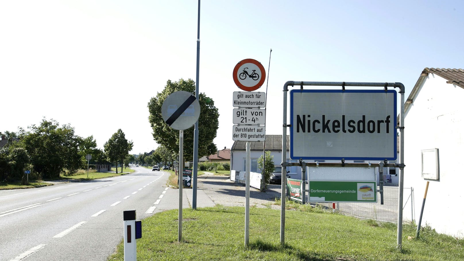 Ein 33-Jähriger hat Samstagfrüh in Nickelsdorf im Bezirk Neusiedl am See mutmaßlich seine Eltern und sich selbst getötet.