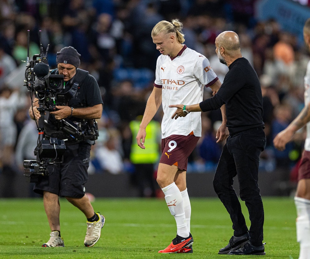Pep Guardiola geigte Erling Haaland in der Halbzeitpause die Meinung. 