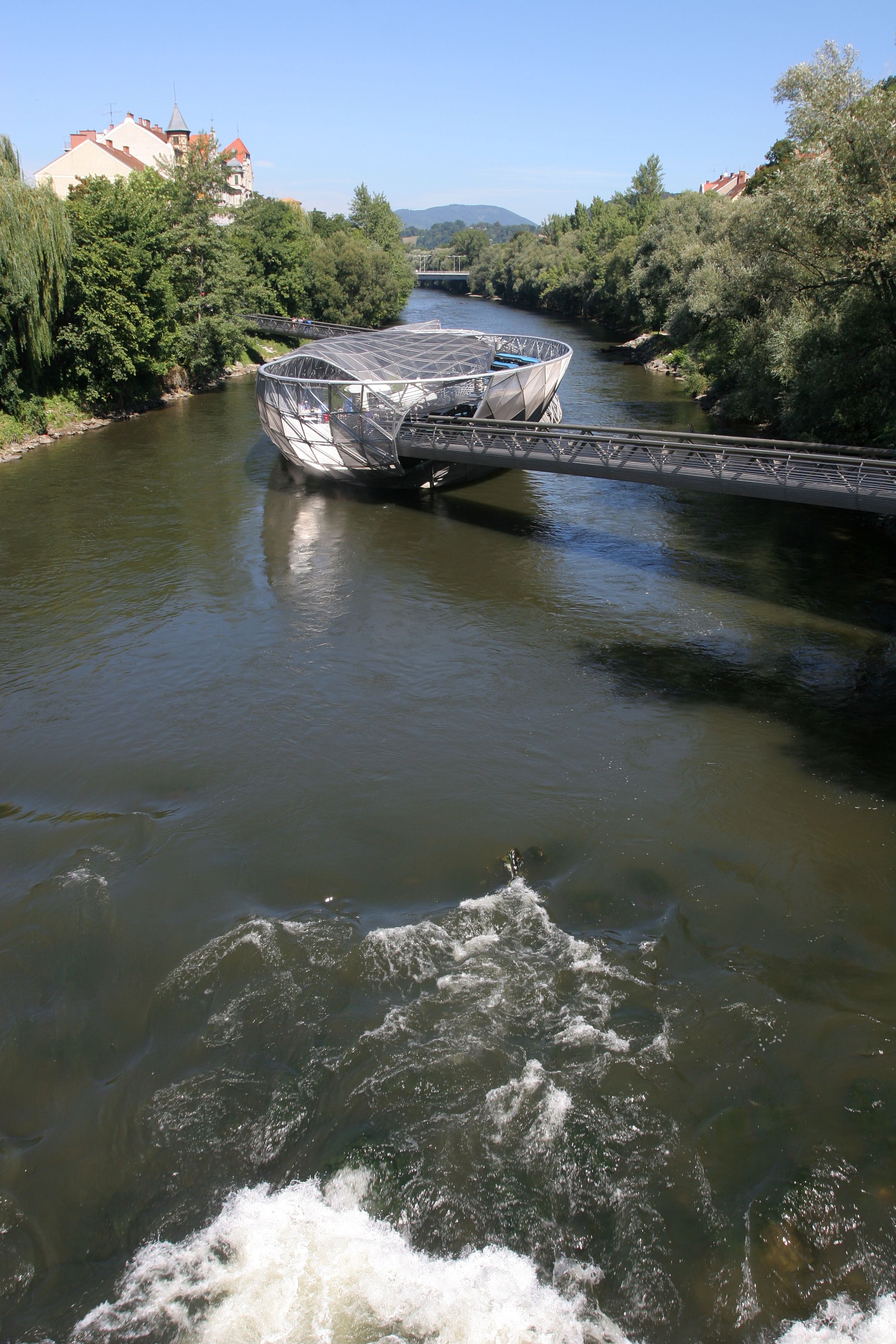 Die Mur ist für ihre starken Strömungen bekannt.