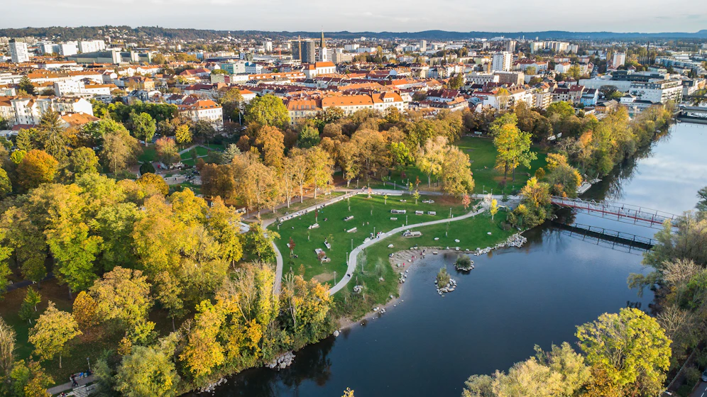 Die Mur bei Graz – sie soll eine Frau mitgerissen haben.&nbsp;