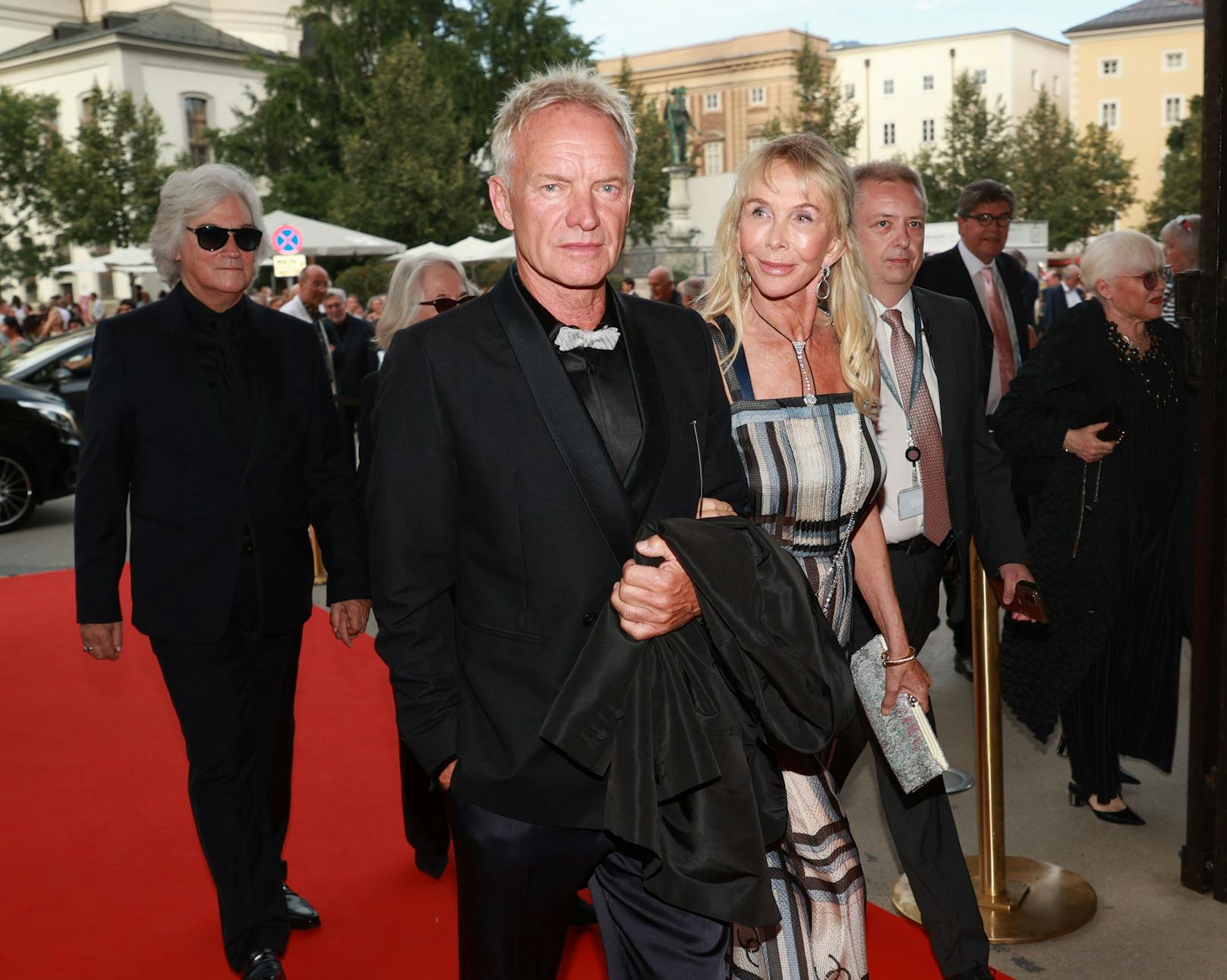 Er ist mit dem Regisseur befreundet: Popstar Sting – der Gigant kam mit Trudie Styler.