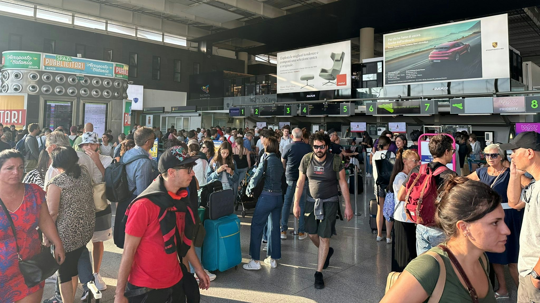 Reise-Chaos in Italien! Vulkan Ätna legt Airport lahm