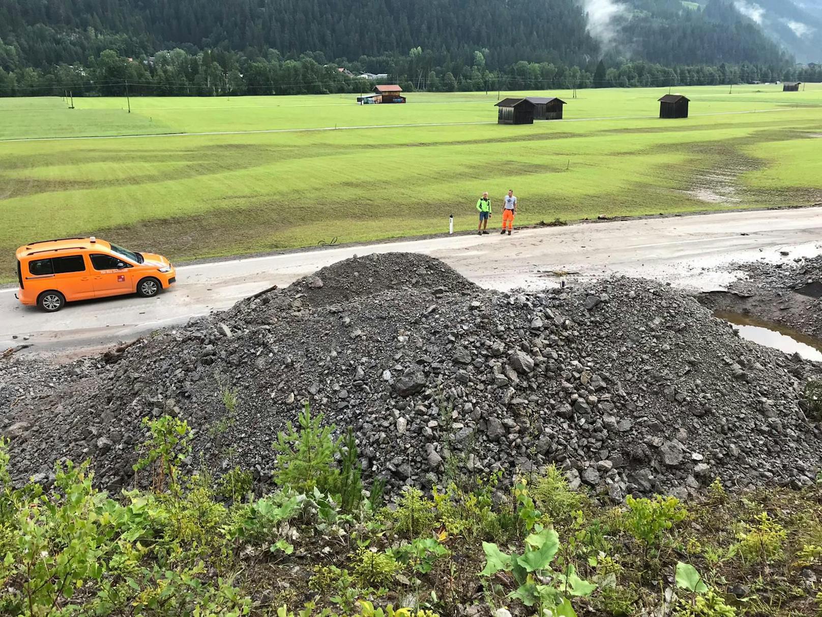 Von der Freiwilligen Feuerwehr Stockach wurde eine örtliche Umleitung eingerichtet.