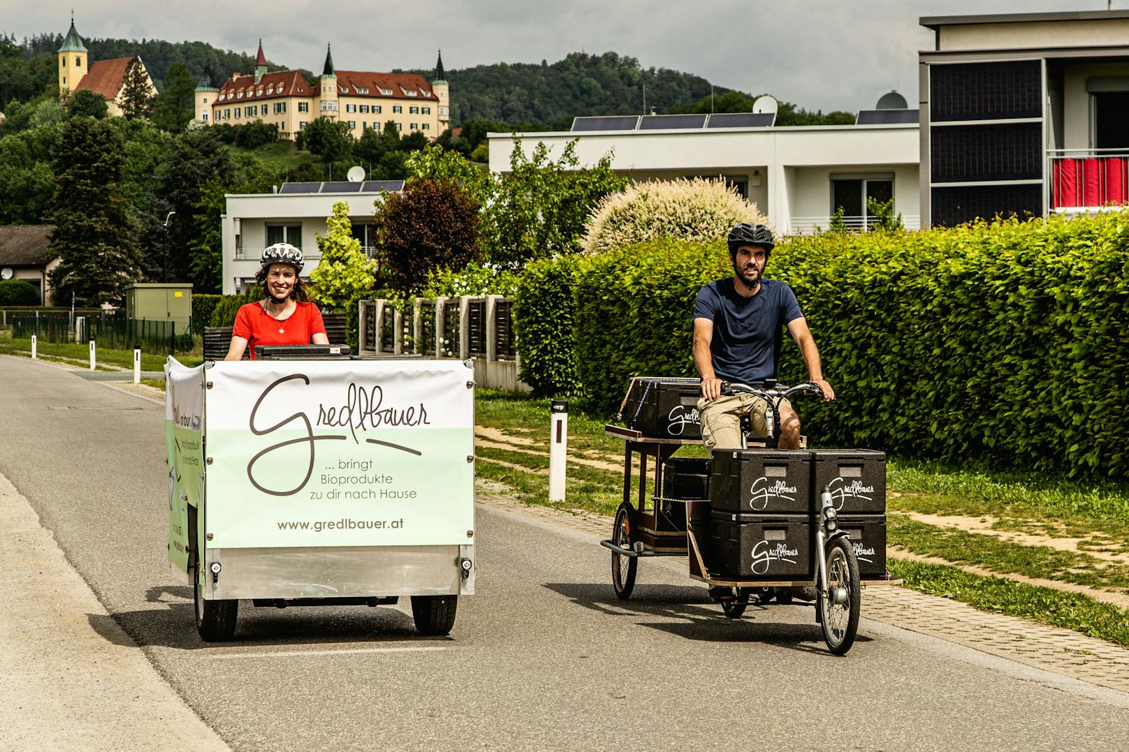 "Gredlbauer on tour": Stefanie und Ferdinand Köberl unterwegs mit Lastenrädern