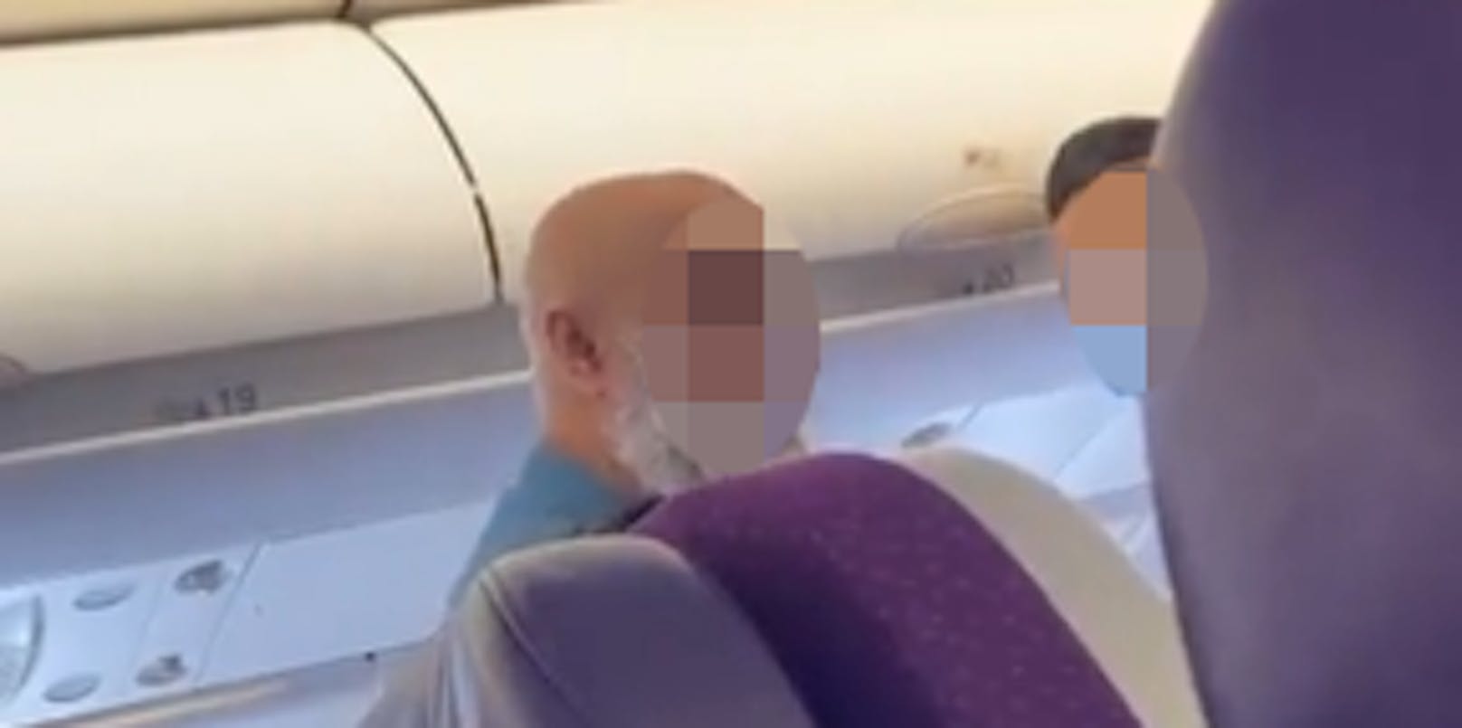 "Sklave von Allah" – nach Start Tumult in Flugzeug
