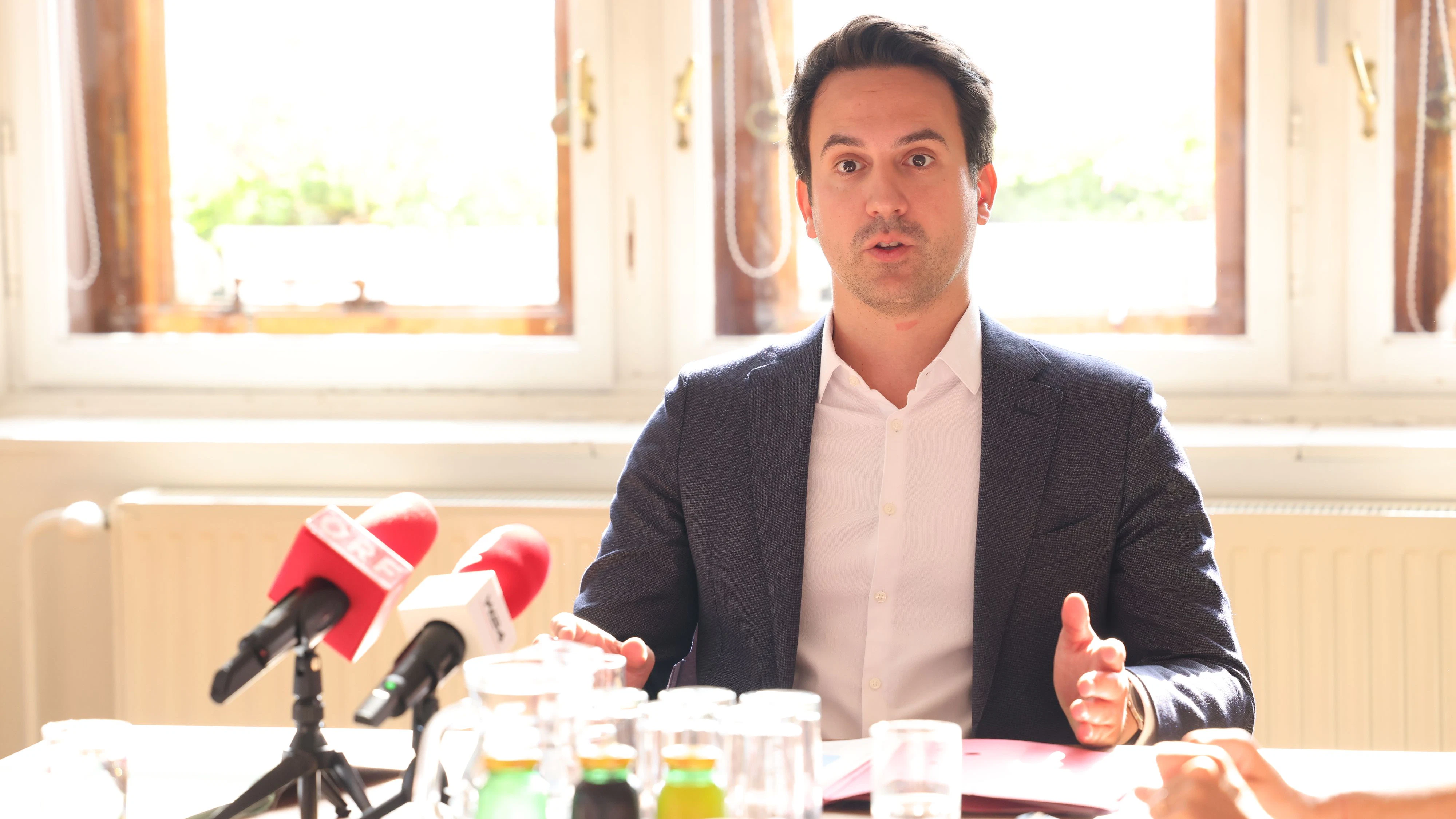 Vizebürgermeister Christoph Wiederkehr (Neos) präsentierte Bilanz im Wiener Rathaus. 