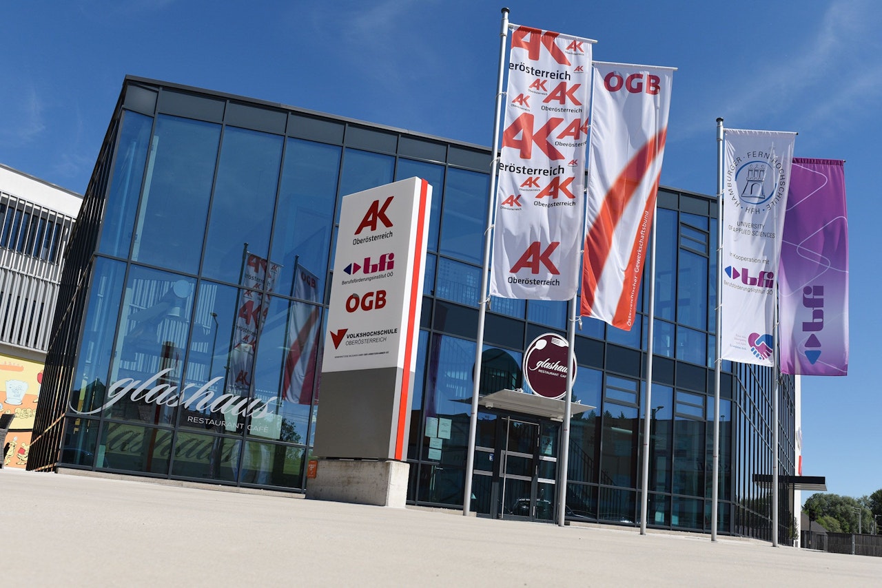 Heute.at - Frau hat Brustkrebs, Versicherung will nicht zahlen