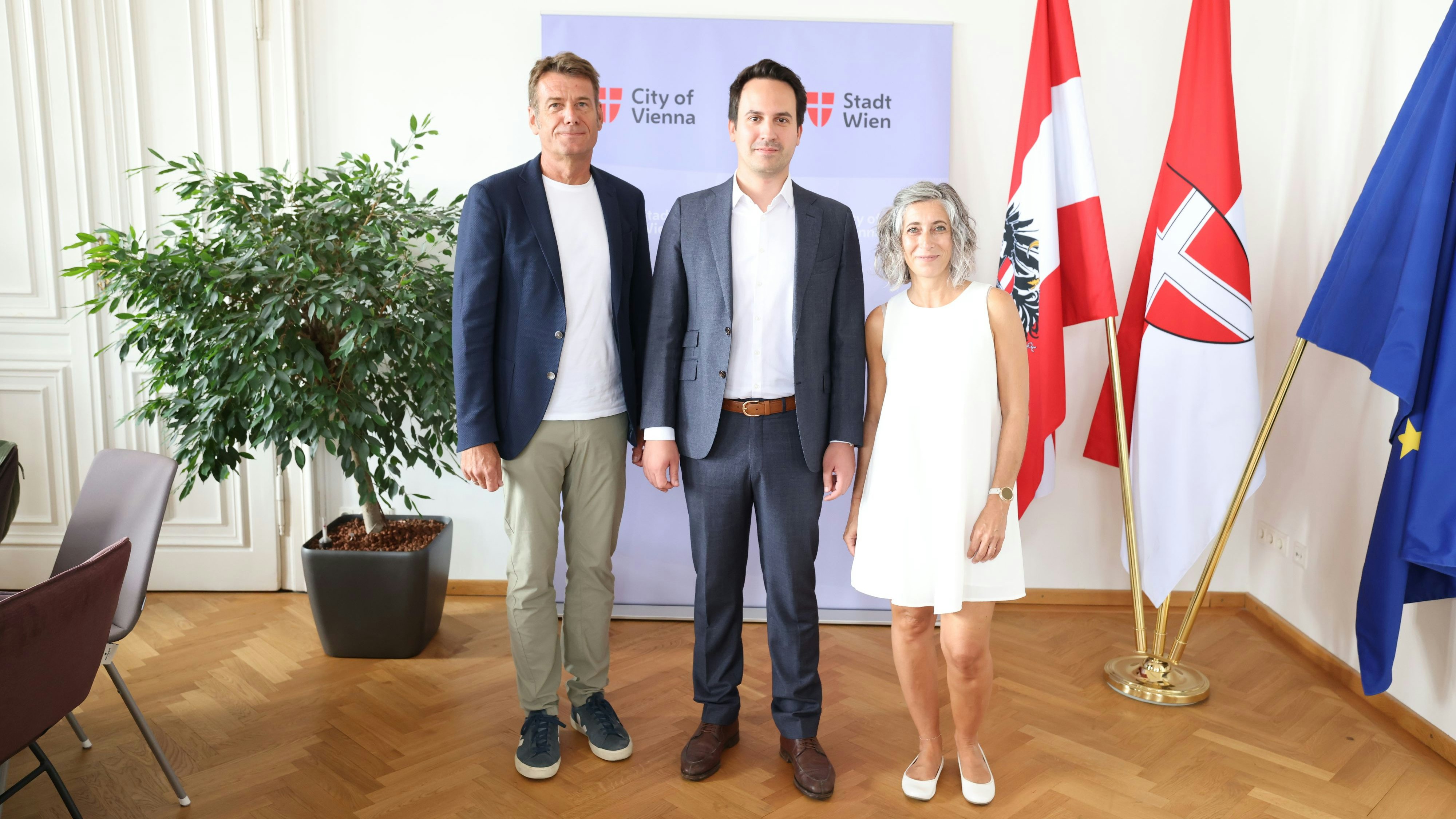 MA10-Vize Kurt Burger, Christoph Wiederkehr, Kinderschutz-Leiterin Birgit Schober-Trotz.