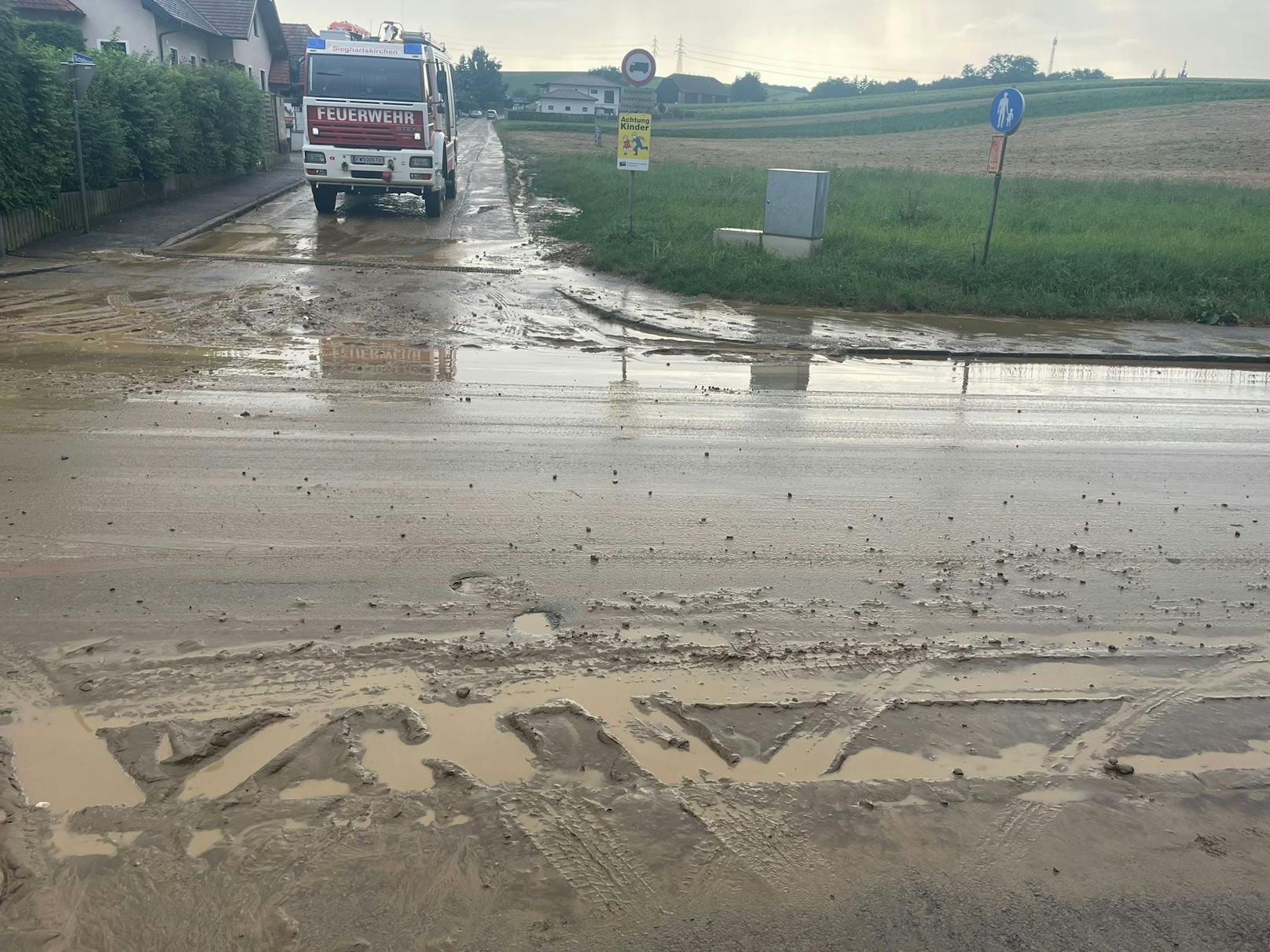 Unwetter fegte über den Bezirk Tulln: Einsätze in Sieghartskirchen