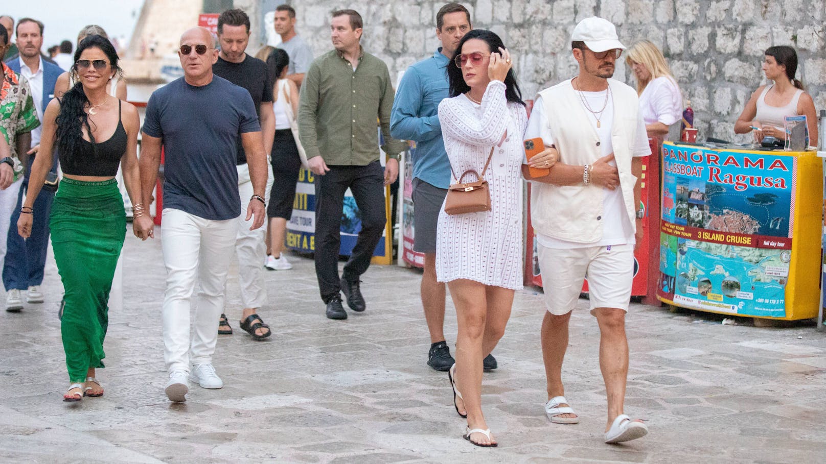 Lauren Sanchez, Jeff Bezos, Katy Perry und Orlando Bloom (v.l.) spazierten entlang der Dubrovniker Hauptstraße Stradun.