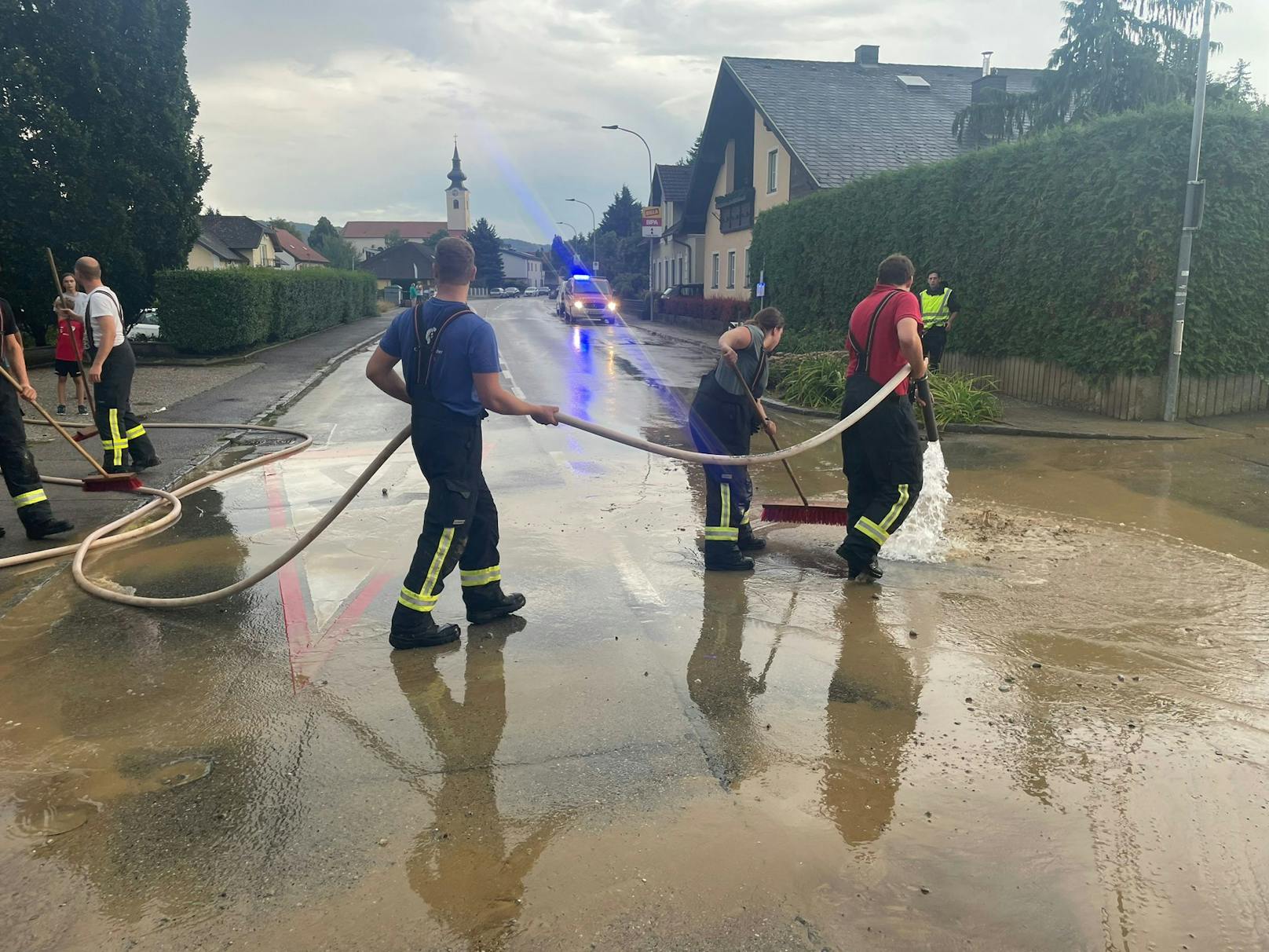 Unwetter fegte über den Bezirk Tulln: Einsätze in Sieghartskirchen