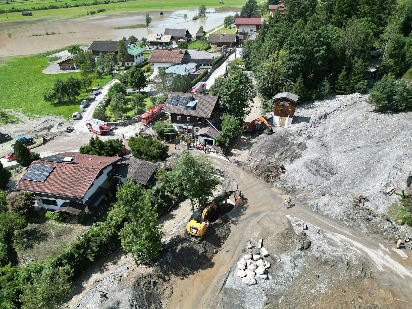 Drohnenbilder zeigen das ganze Ausmaß der Zerstörung.