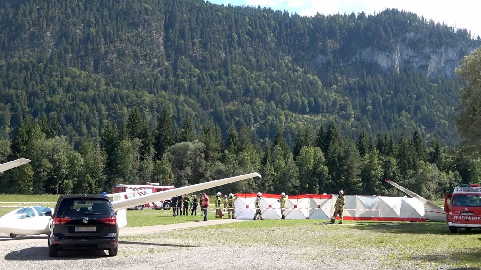 Flugzeug in Tirol abgestürzt – Pilot tot