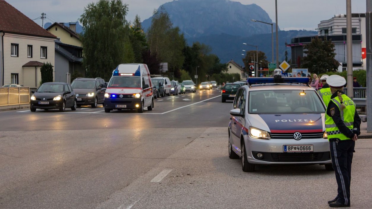 Heute.at - Autofahrer (26) hat bei Frontal-Crash keine Chance