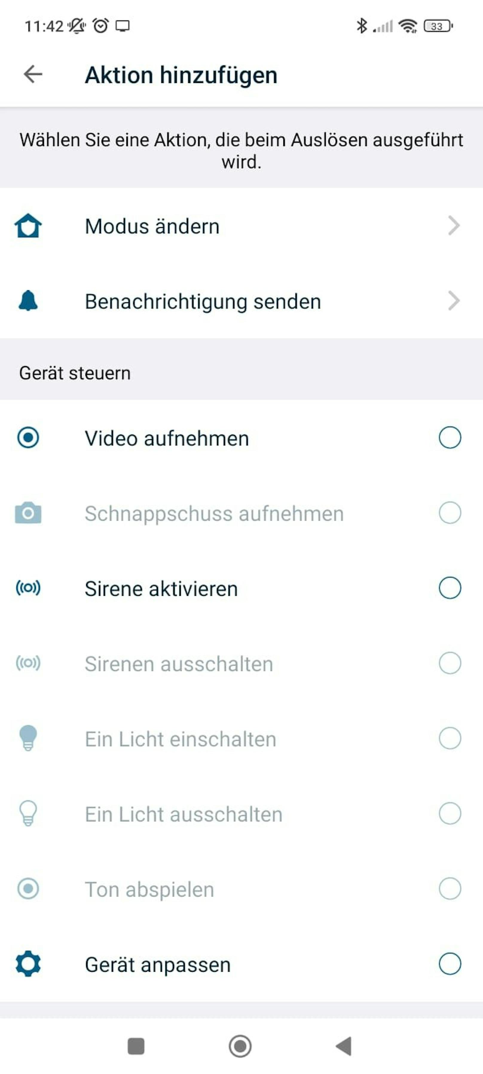 ... extrem simpel und macht es damit kompletten Neulingen leicht, indem wichtige Schritte nicht nur einfach erklärt, sondern auch per Grafiken in der App vorgezeigt werden.