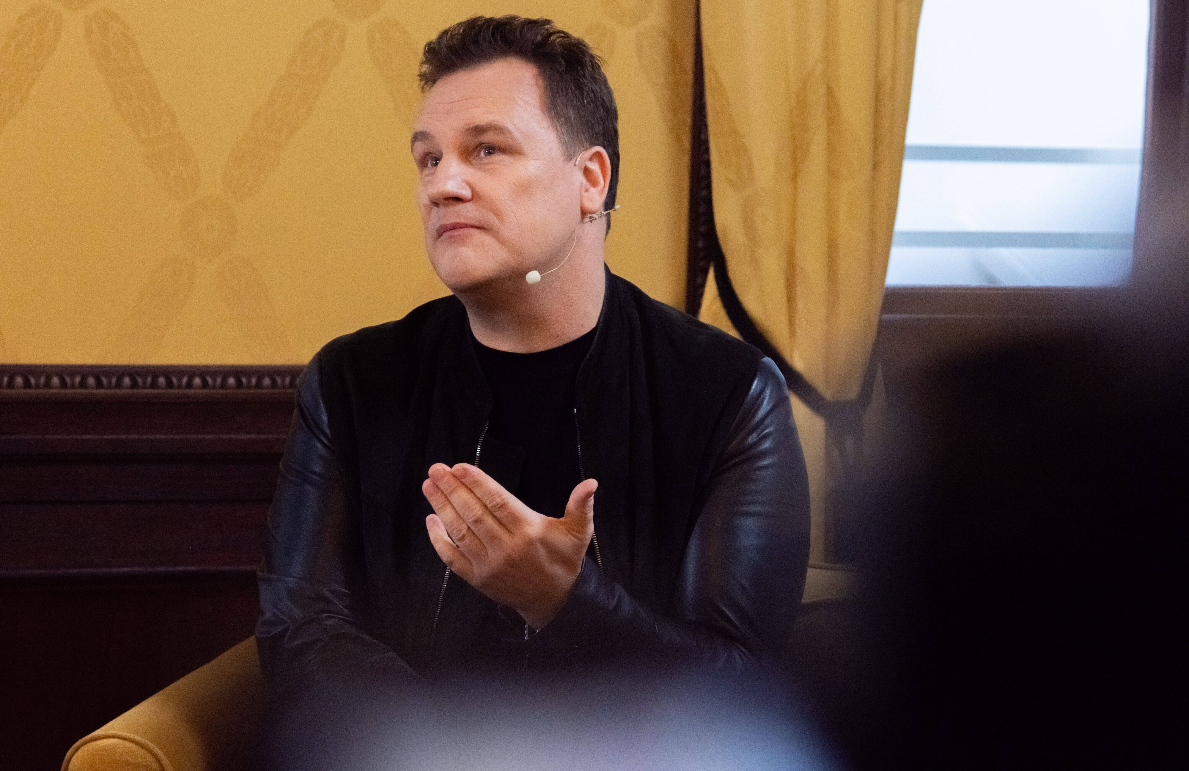 Guido Maria Kretschmer packt in einem neuen Buch aus.