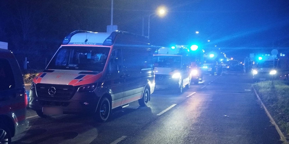 Die Wiener Feuerwehr eilte Montagmorgen in die Neilreichgasse im 10. Wiener Gemeindebezirk.