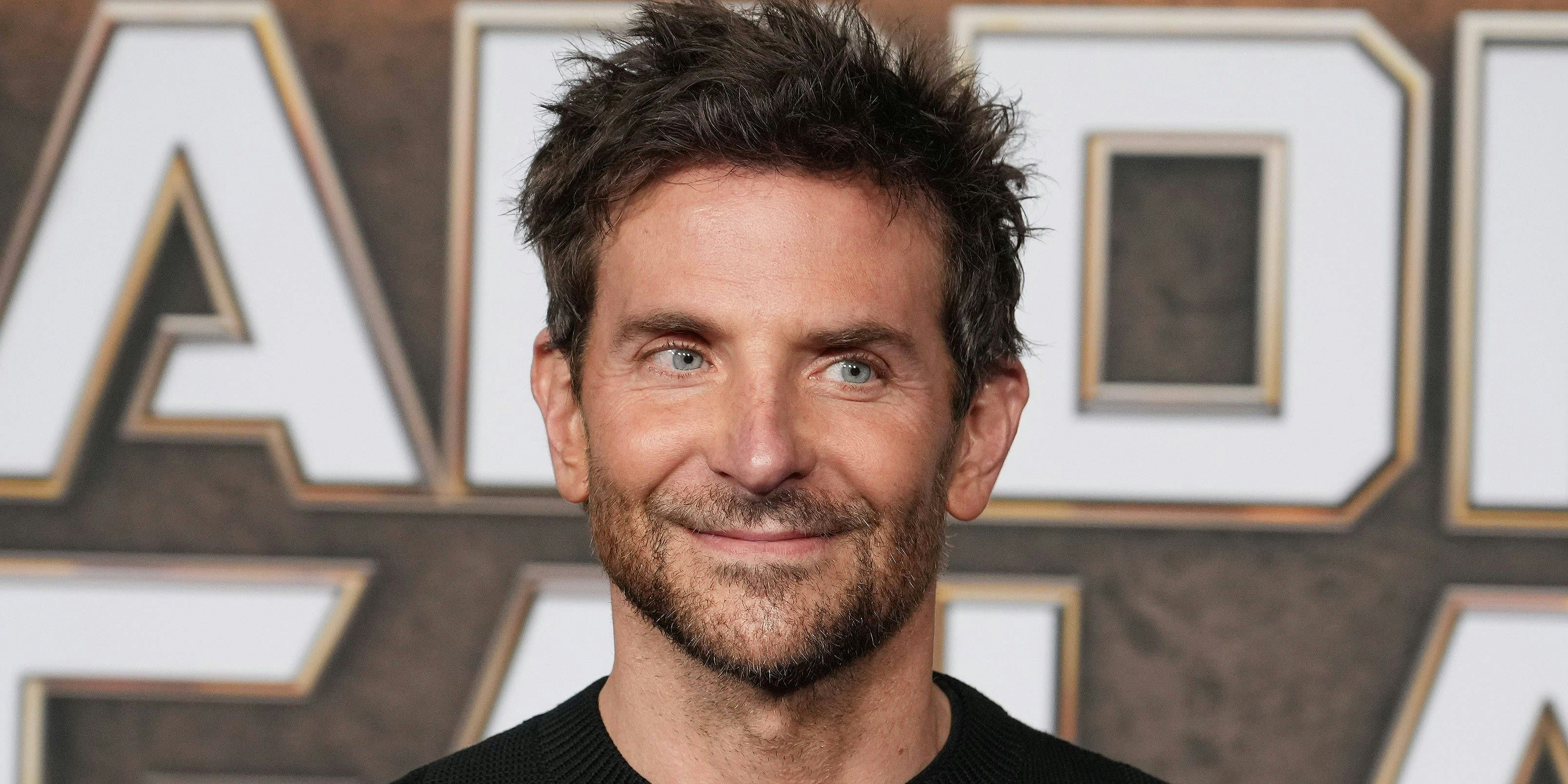 Bradley Cooper hat Grund zur Freude.