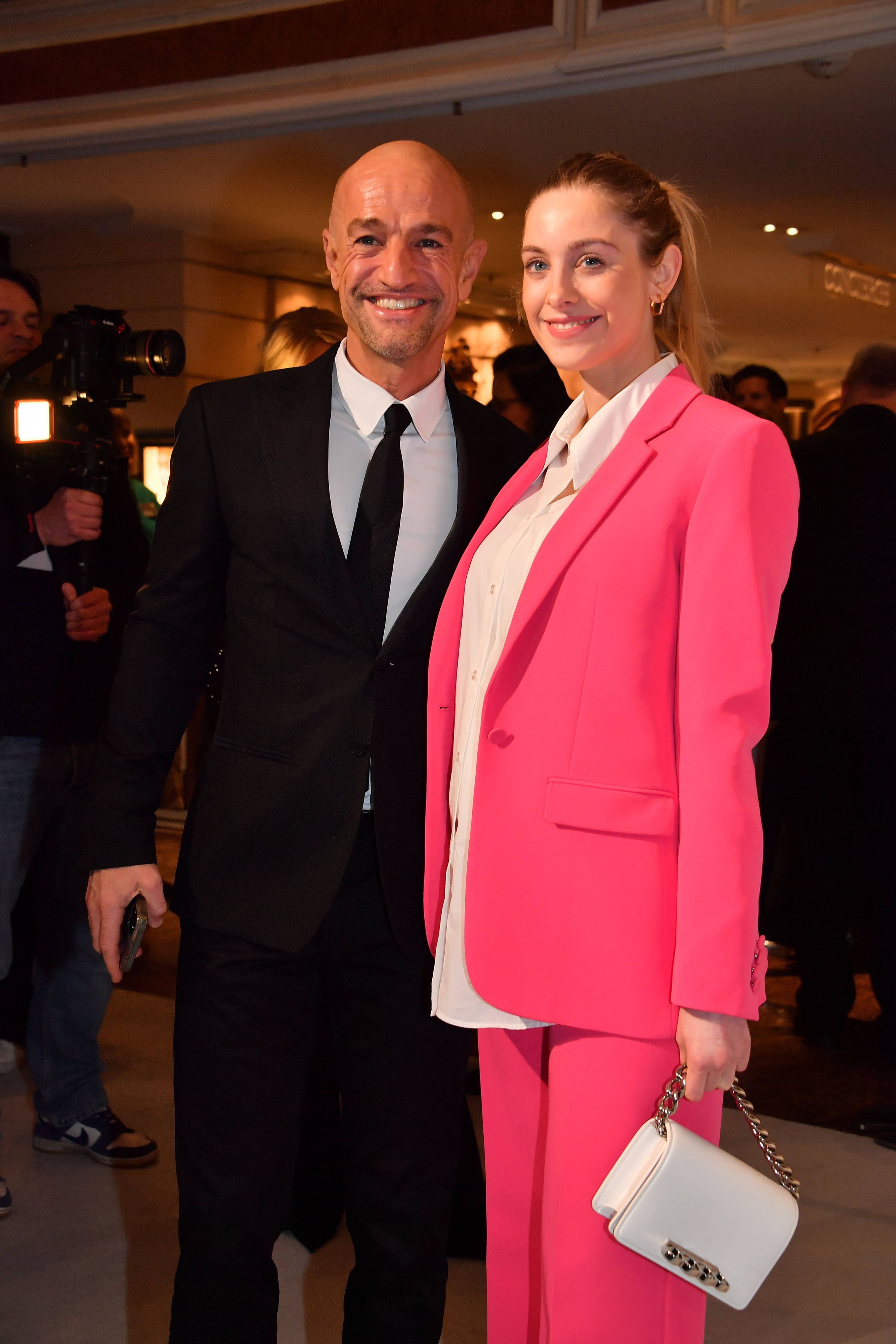 Peyman Amin und Partnerin Sandra Apfelbeck freuen sich über Nachwuchs.