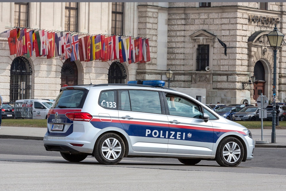 Das mutmaßliche Opfer wurde in ein Polizeianhaltezentrum gebracht. (Symbolbild)