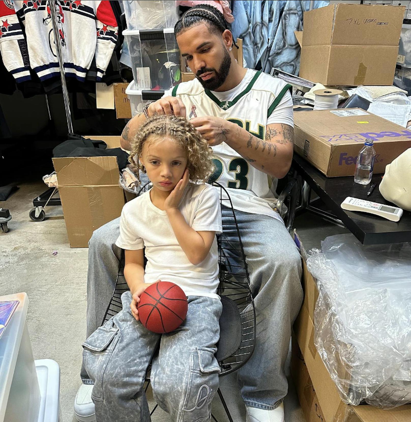 Drake mit seinem Sohn Adonis