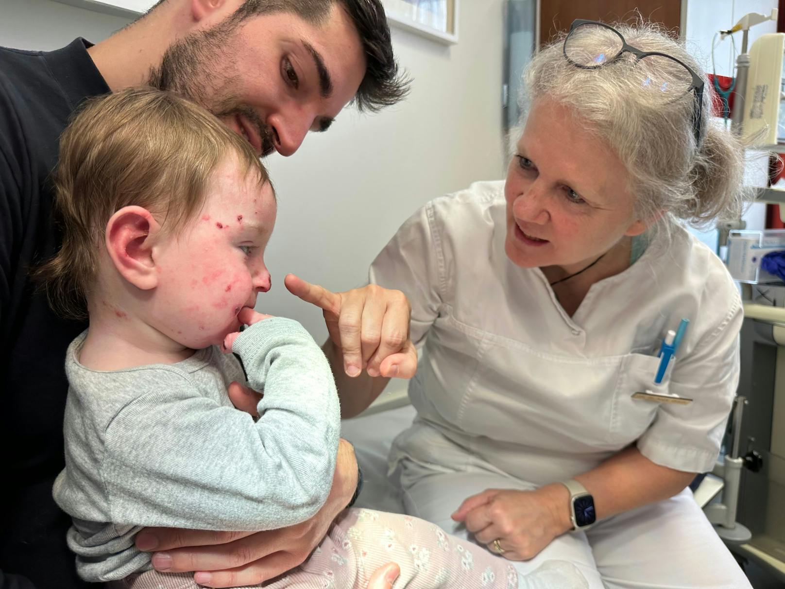 Das Mädchen wird im EB-Haus der Uni-Klinik Salzburg betreut.