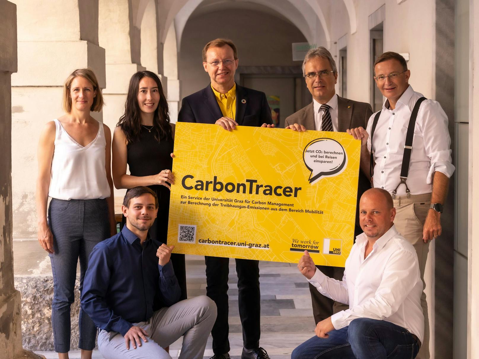 CarbonTracer: Der verlässliche Treibhausgas-Rechner von der Uni Graz, mit Klimawissenschafter Gottfried Kirchengast (Mitte) vom Grazer Wegener Center bei der Präsentation.