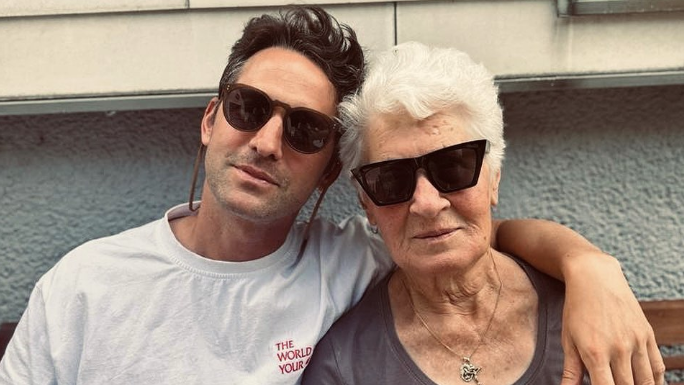 Kumptner bei seiner steirischen Oma.