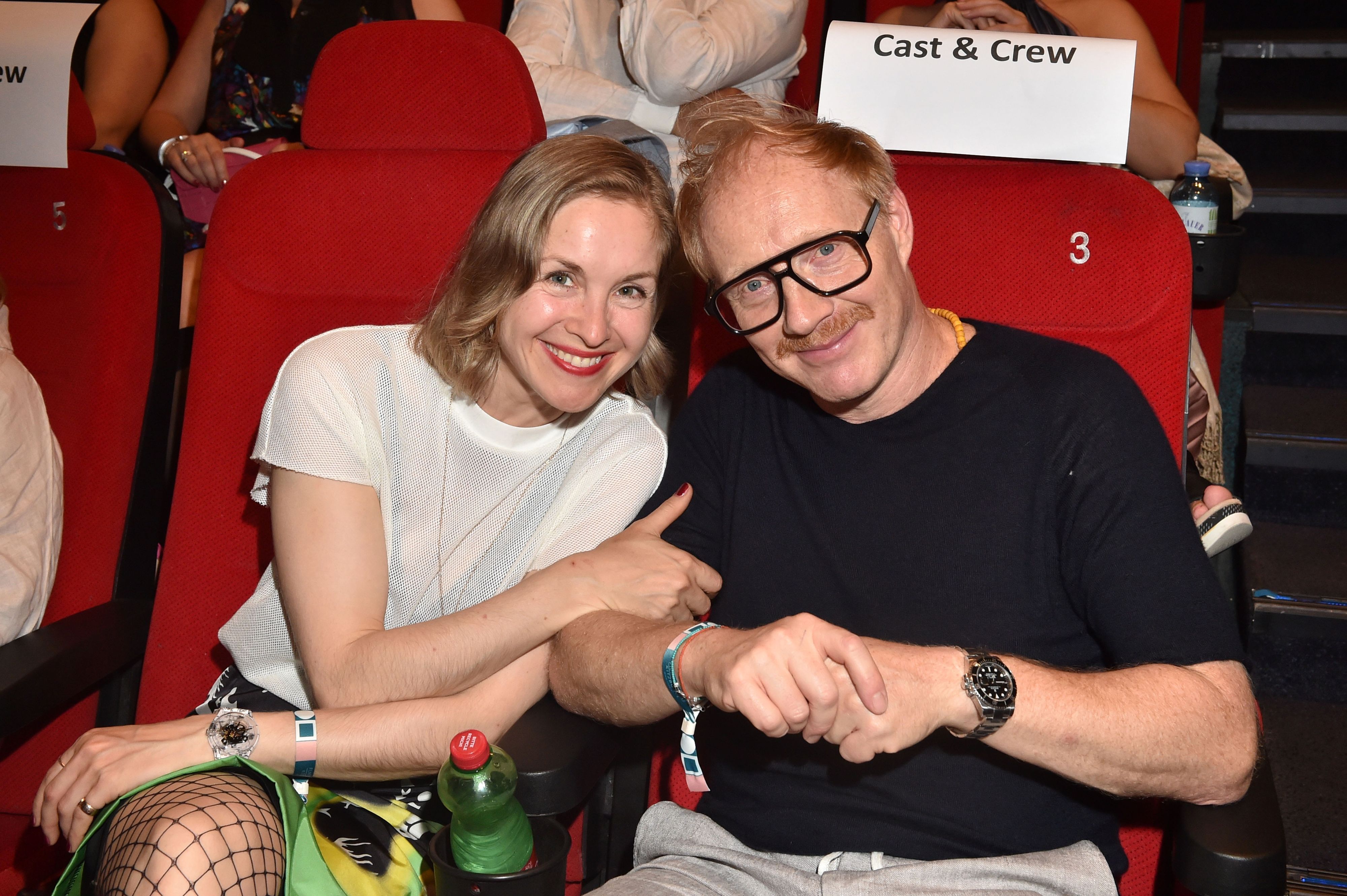 Simon Schwarz wieder vereint mit seiner Film-Verlobten Valery Tscheplanowa.