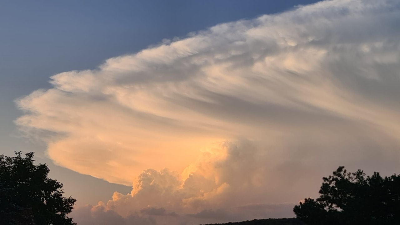 Heute.at - Weltuntergangs-Bilder – so wütete Superzelle in NÖ