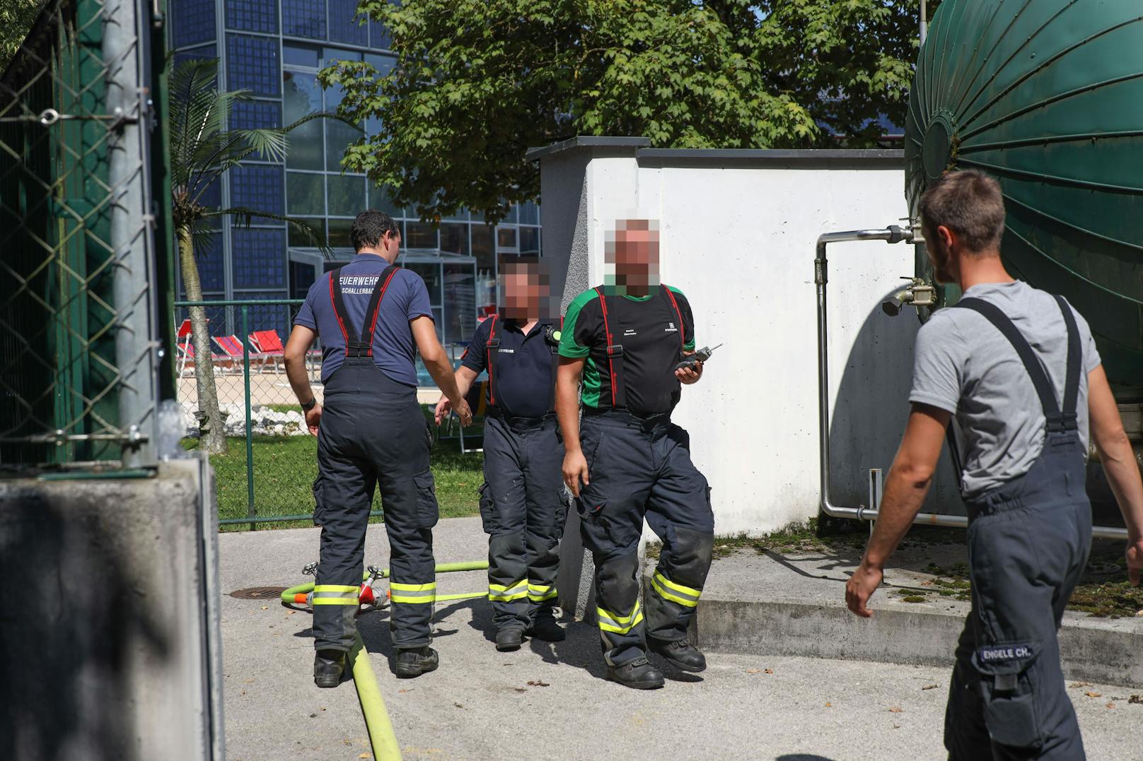 Am Mittwochvormittag wurde die Feuerwehr ins Erlebnisbad bzw. in die Therme Bad Schallerbach (Bez. Grieskirchen) gerufen.