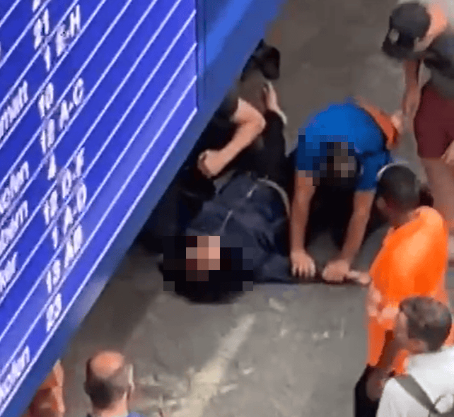 Nach bisherigen Erkenntnissen wurde im Zuge der Auseinandersetzung mindestens eine Person verletzt. 