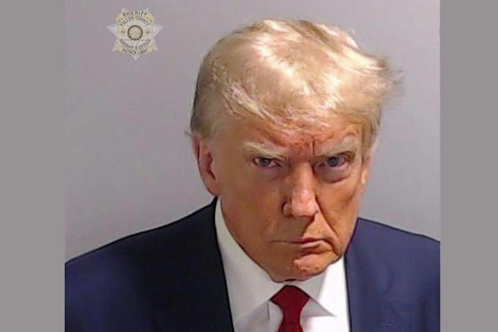 Donald Trump nutzt Polizei-Foto nun für US-Wahlkampf