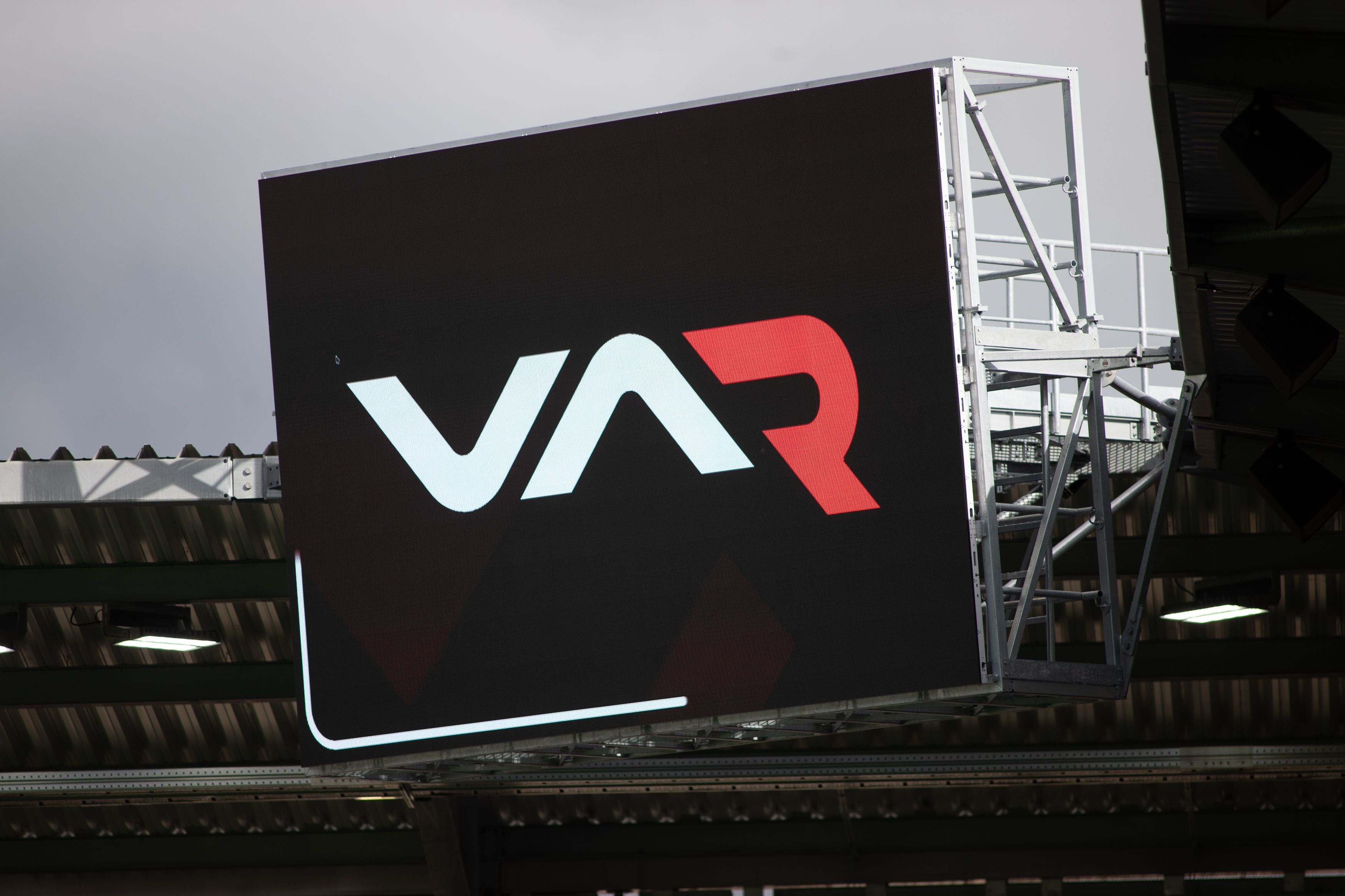 VAR